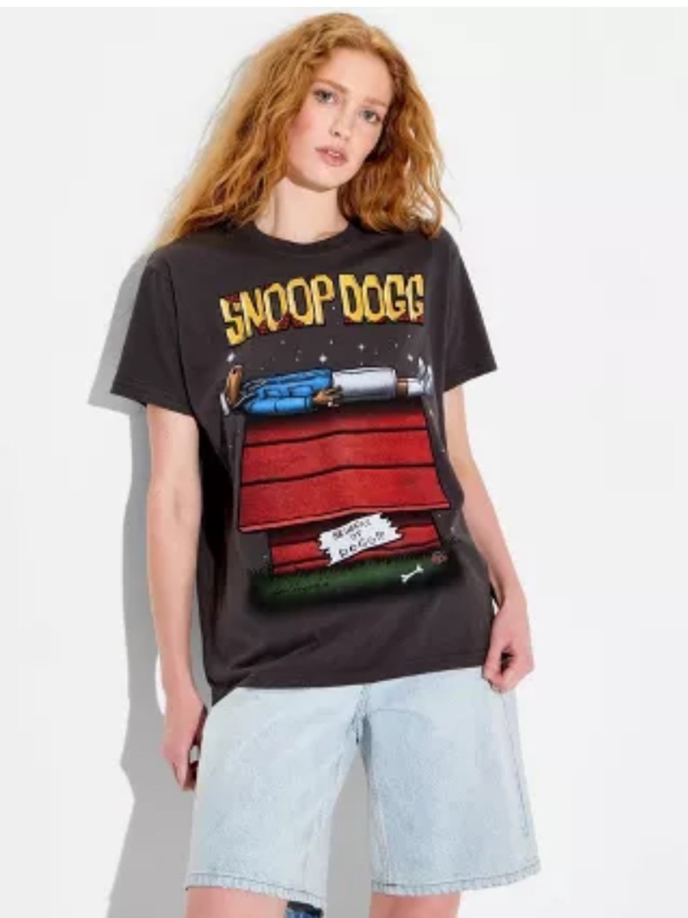 Women's Snoop Dog Oversized Short Sleeve Graphic T-Shirt Black XS